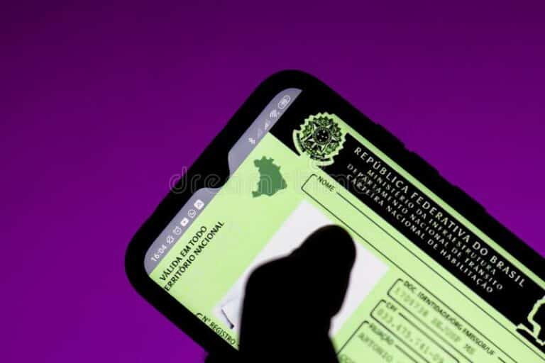Tenha a Sua CNH no Celular!